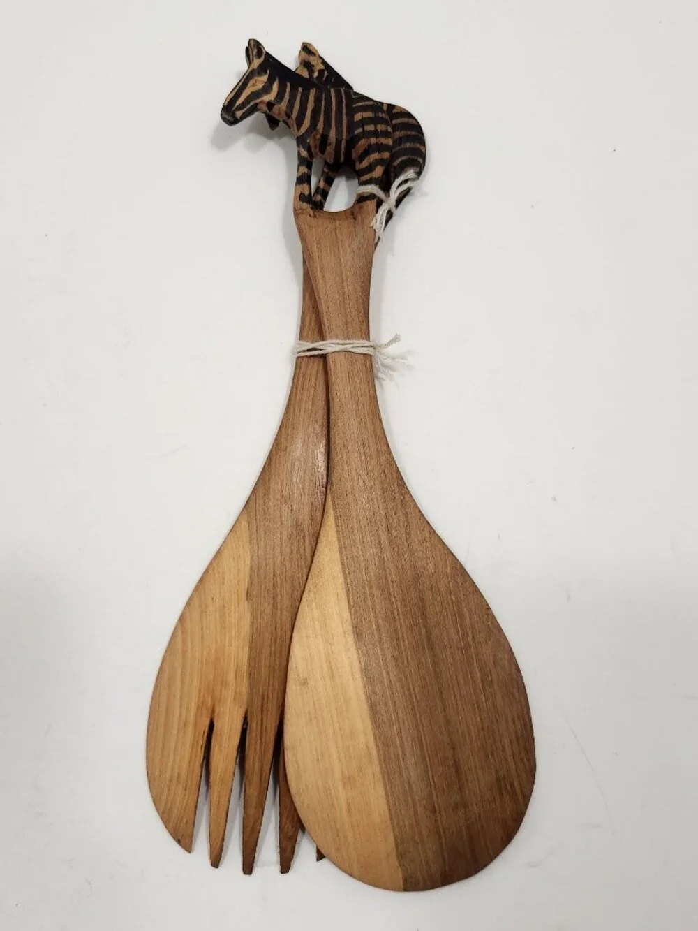 VINTAGE NEW Hand Carved Zebra Wooden Salad Servers Set Fork Spoon Unused Safari